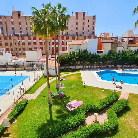 Estudio Vip Mediterraneo - Alojamientos La Torre Торе дел Мар Екстериор снимка