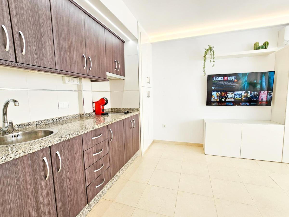 Estudio Vip Mediterraneo - Alojamientos La Torre Торе дел Мар Екстериор снимка