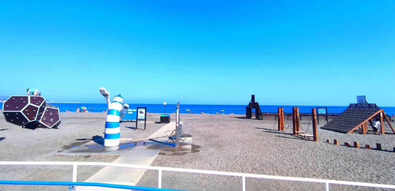 Estudio Vip Mediterraneo - Alojamientos La Torre Торе дел Мар Екстериор снимка